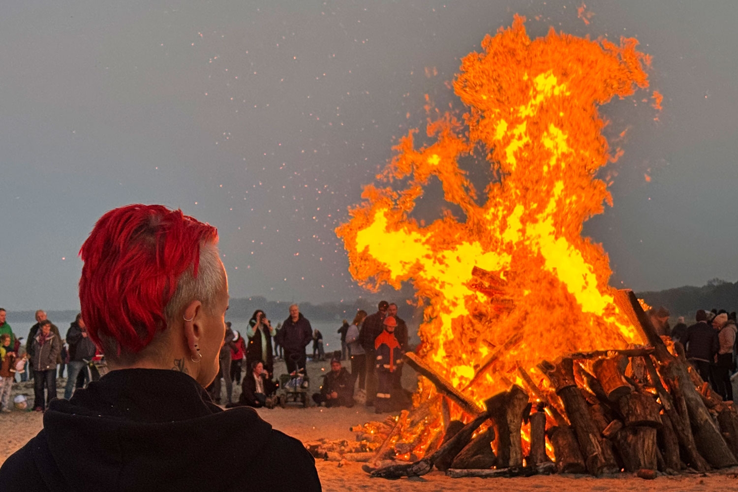 Klicken um die Schaltflächen zu zeigen oder zu verbergen