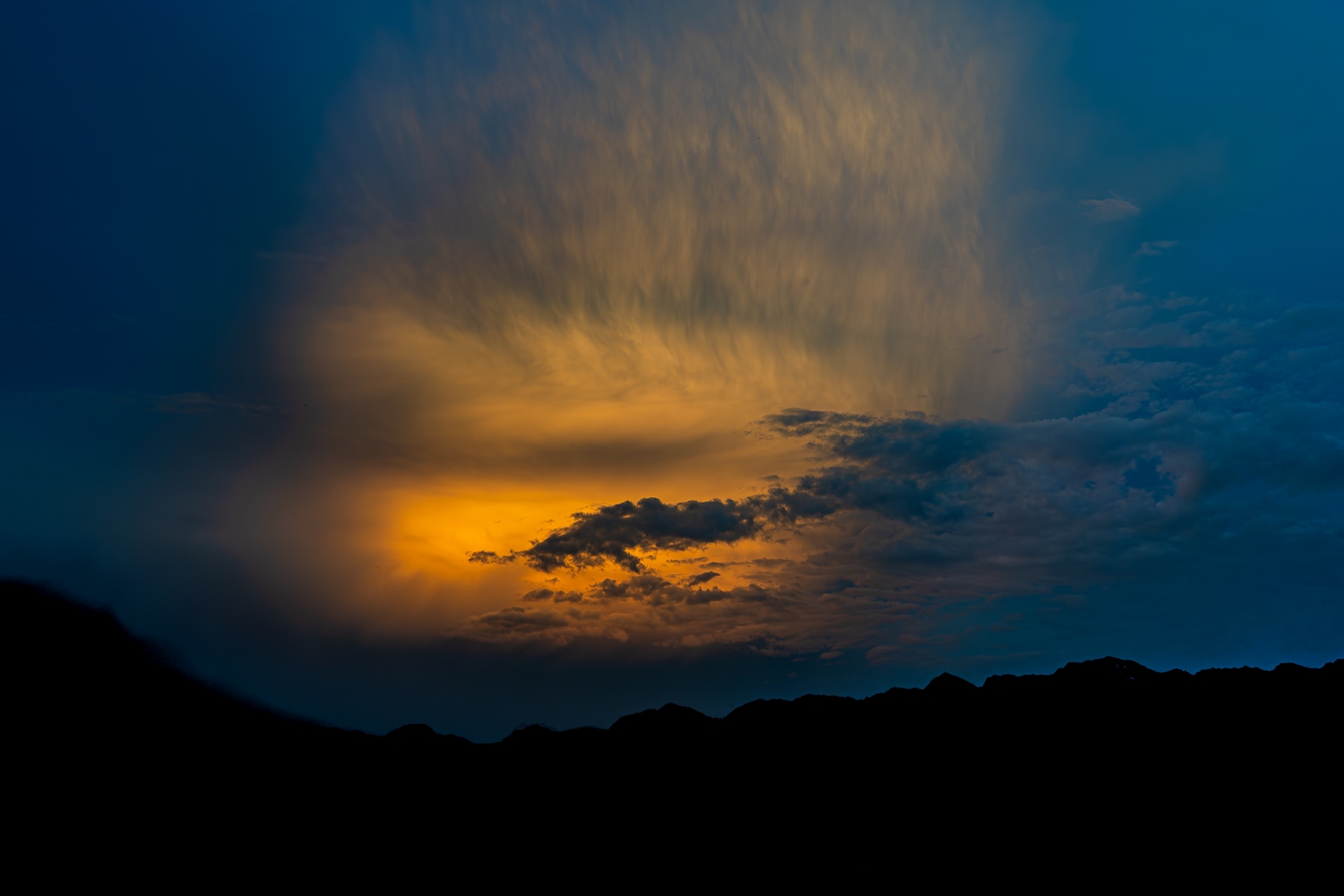 Klicken um die Schaltflächen zu zeigen oder zu verbergen