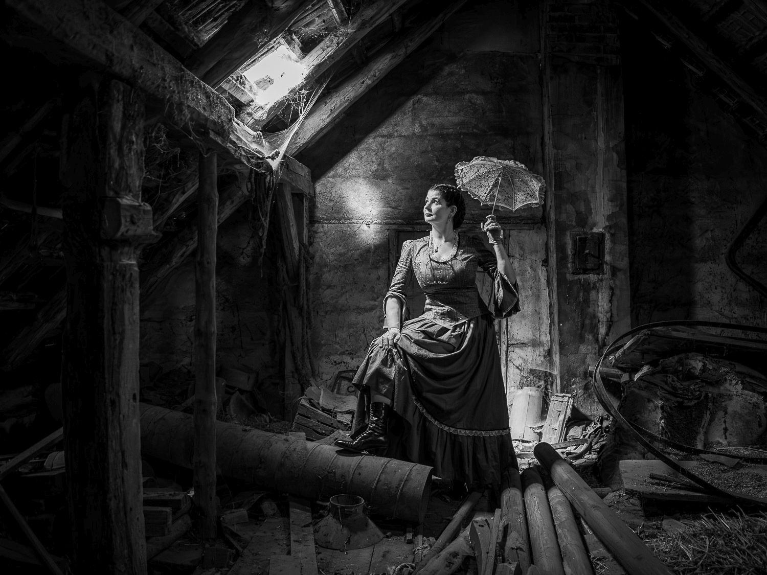 Klicken um die Schaltflächen zu zeigen oder zu verbergen