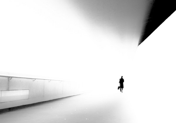 Durchblick mit Schatten