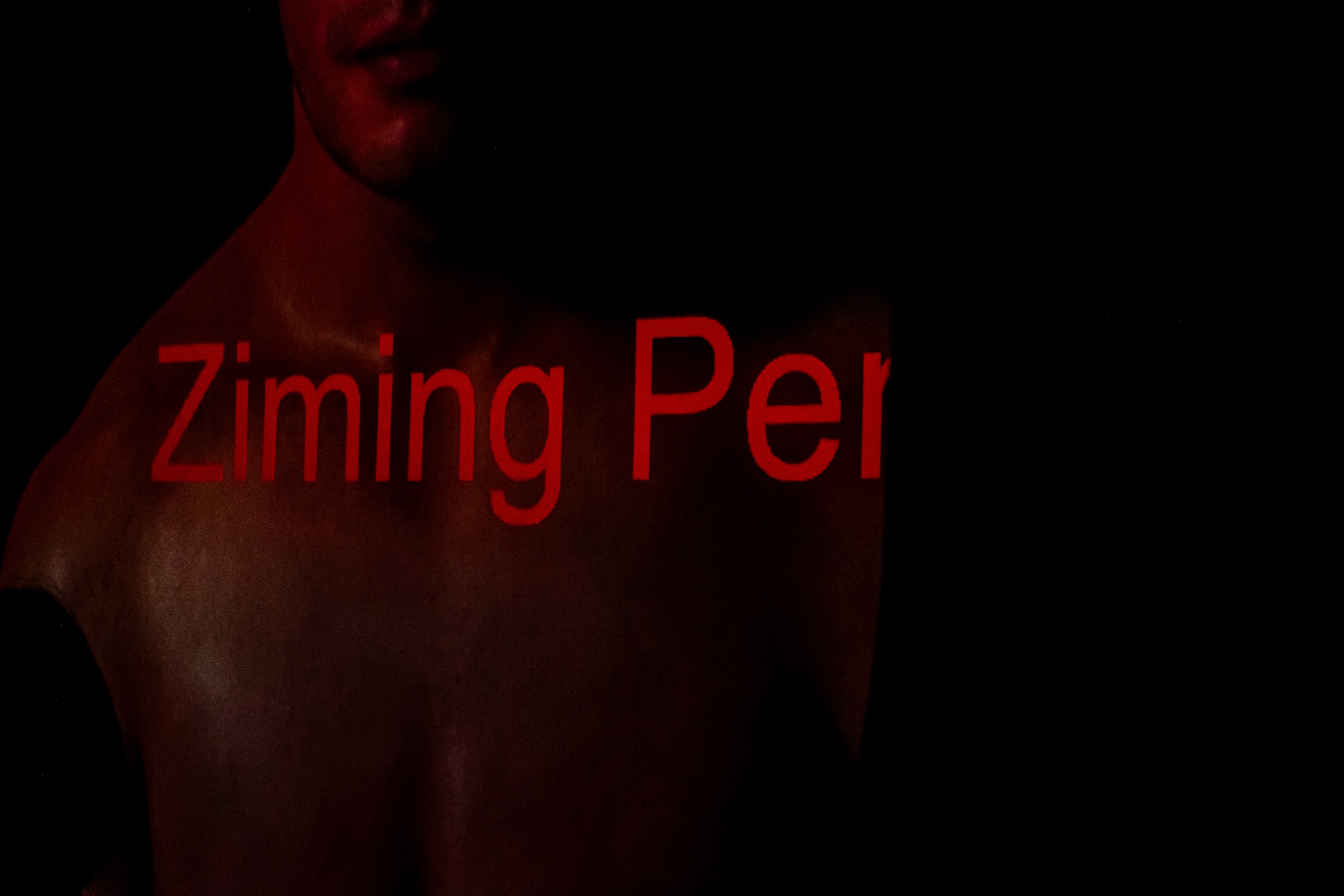 Klicken um die Schaltflächen zu zeigen oder zu verbergen